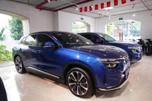 VinFast VF8 plus xanh nội thất xanh